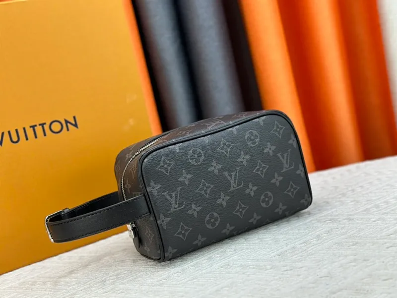 All Categories Official Website "Brand Women's Bags" Women's Bags 💙 LV 2024 New LV Cosmetic Bag