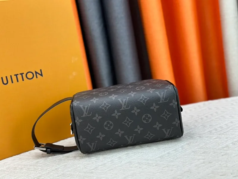 All Categories Official Website "Brand Women's Bags" Women's Bags 💙 LV 2024 New LV Cosmetic Bag