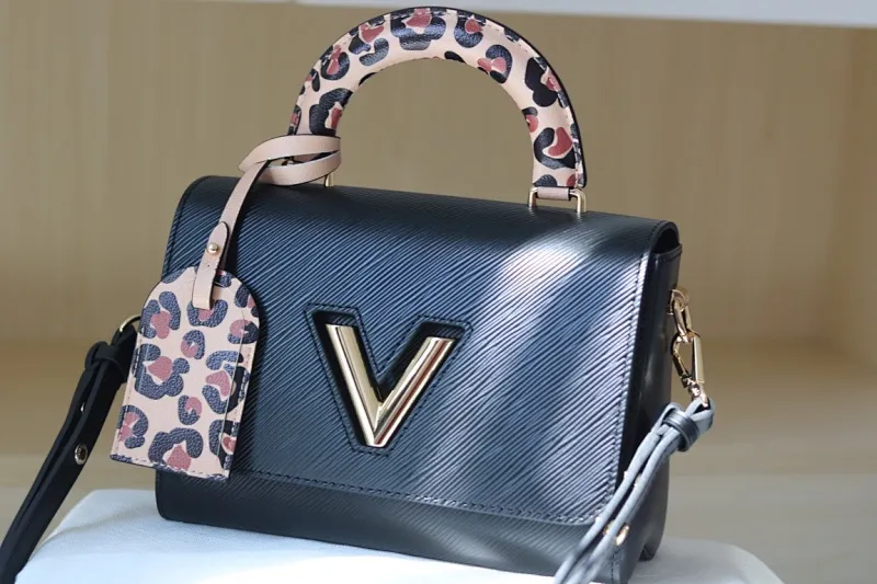 All Categories Official Website "Brand Women's Bags" Women's Bags 💙 LV 2023 New LV Crossbody Bag
