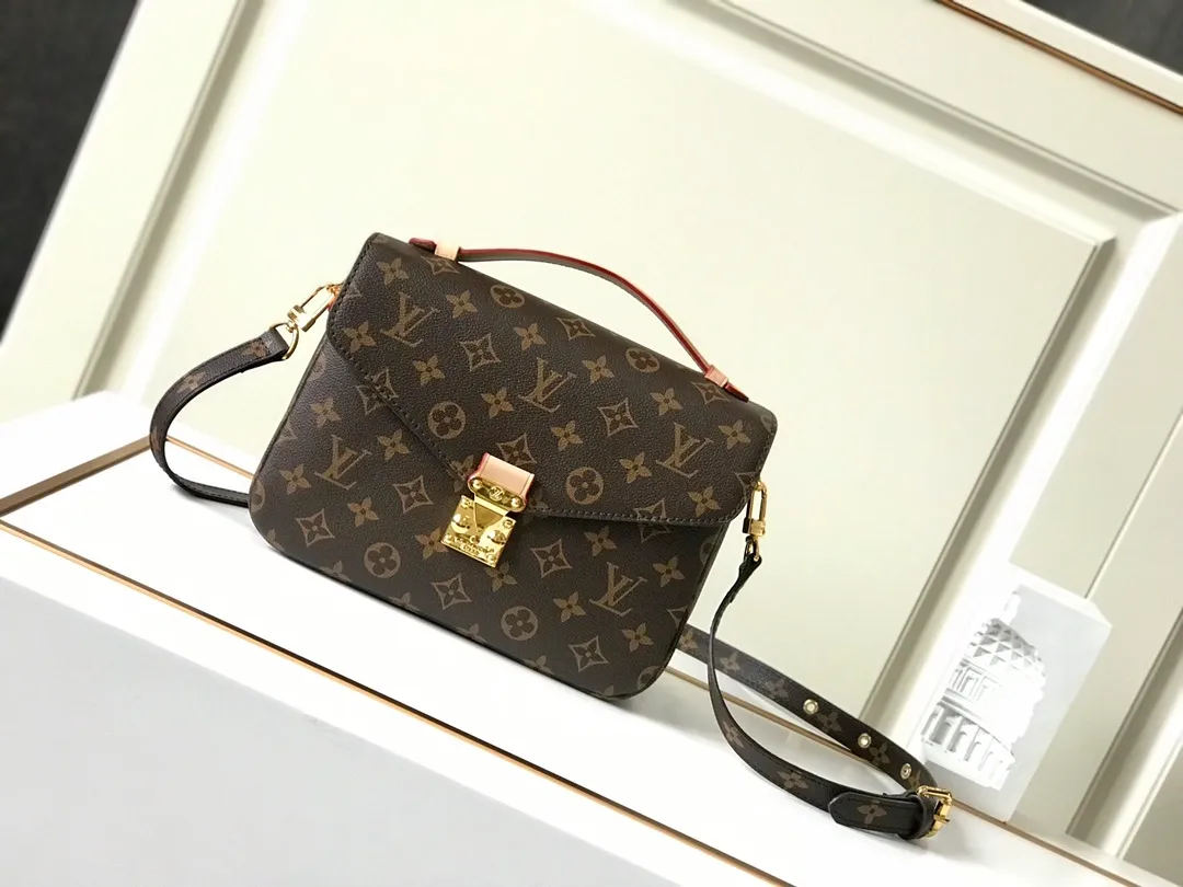 All Categories Official Website "Brand Women's Bags" Women's Bags 💙 LV 2024 New LV Crossbody Bag