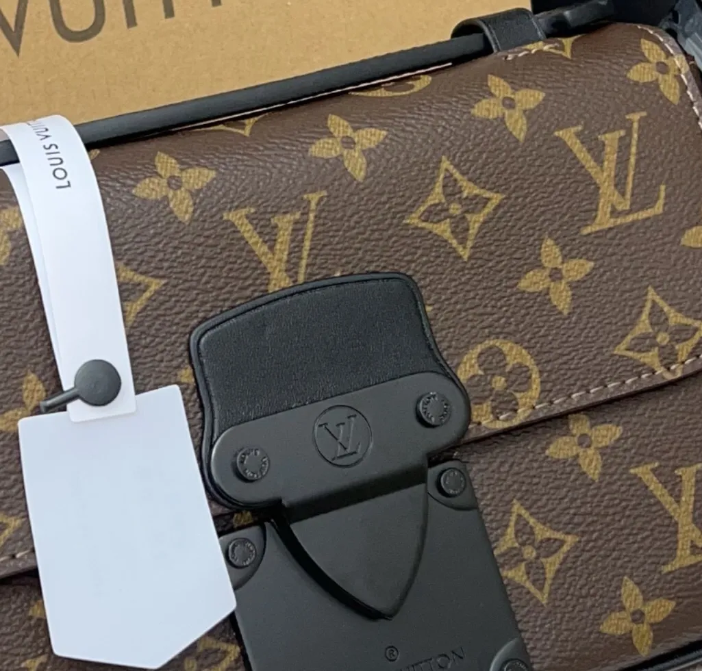 All Categories Official Website "Brand Women's Bags" Women's Bags 💙 LV 2025 New LV Crossbody Bag