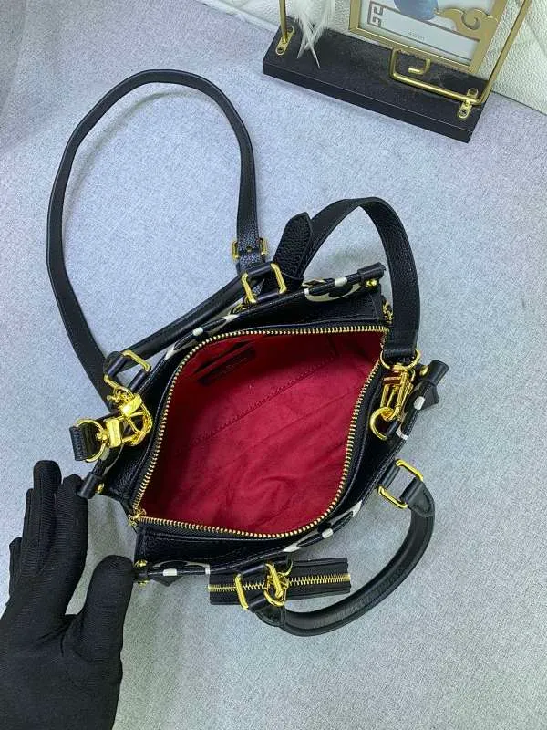 All Categories Official Website "Brand Women's Bags" Women's Bags 💙 LV 2024 New LV Crossbody Bag
