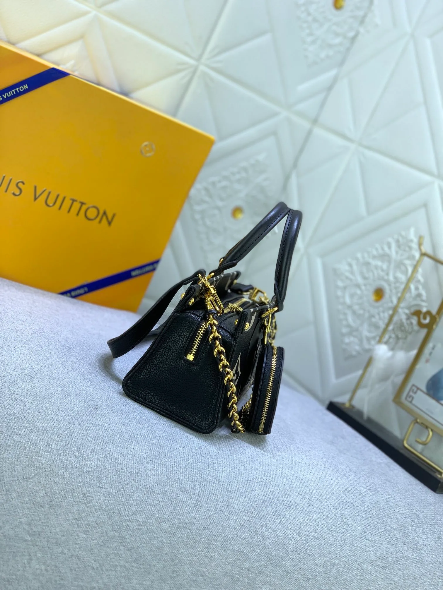 All Categories Official Website "Brand Women's Bags" Women's Bags 💙 LV 2024 New LV Crossbody Bag