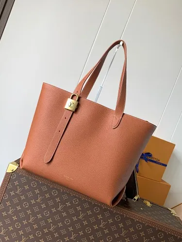 All Categories Official Website "Brand Women's Bags" Women's Bags 💙 LV 2025 New LV Handbags