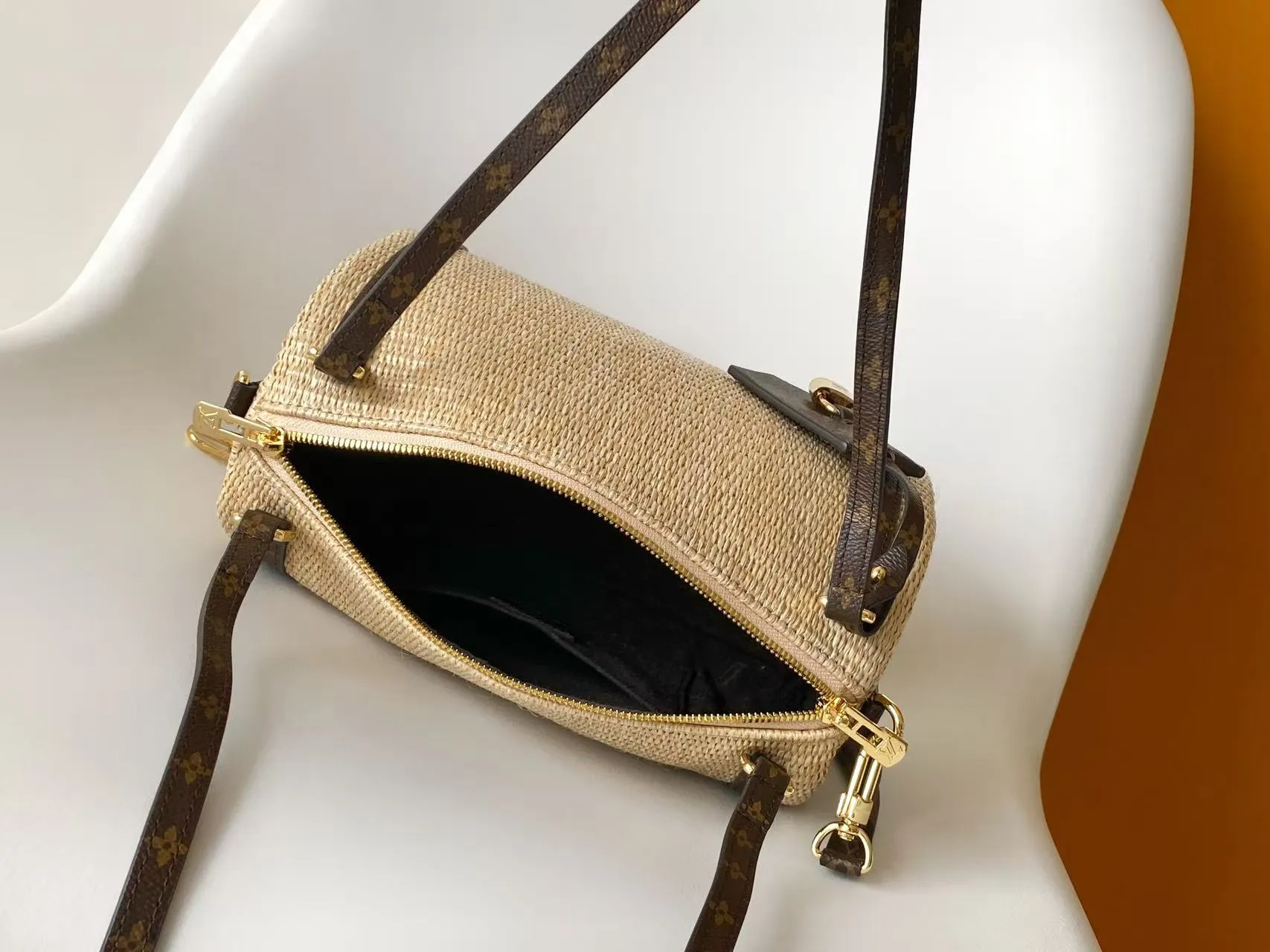 All Categories Official Website "Brand Women's Bags" Women's Bags 💙 LV 2026 New LV Crossbody Bag