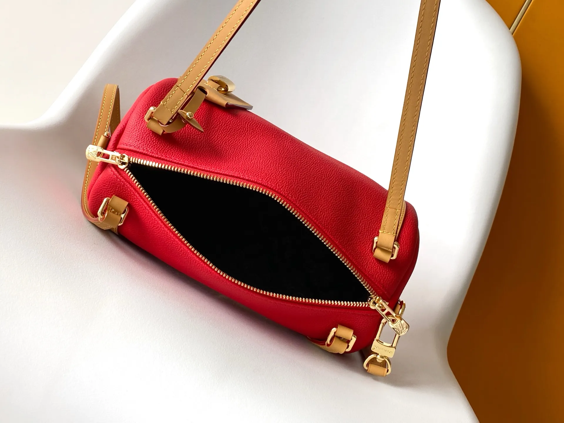 All Categories Official Website "Brand Women's Bags" Women's Bags 💙 LV 2026 New LV Crossbody Bag