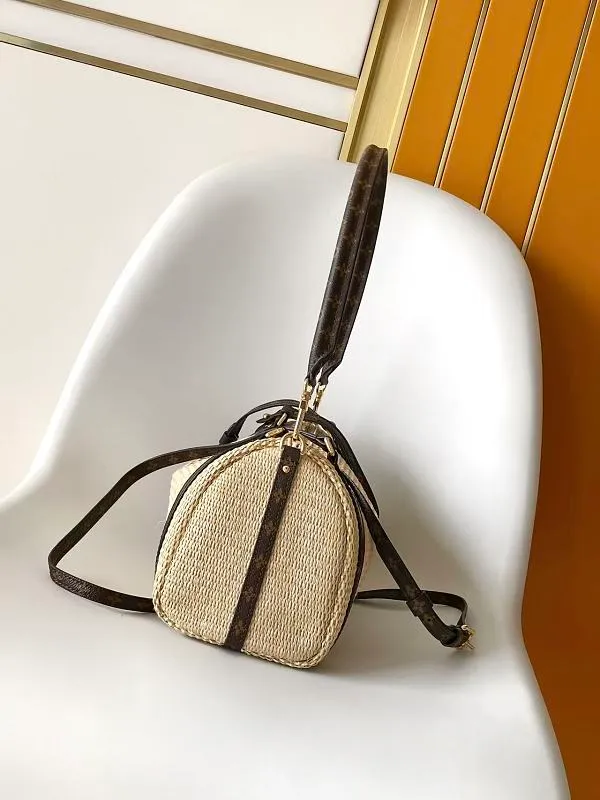 All Categories Official Website "Brand Women's Bags" Women's Bags 💙 LV 2026 New LV Crossbody Bag