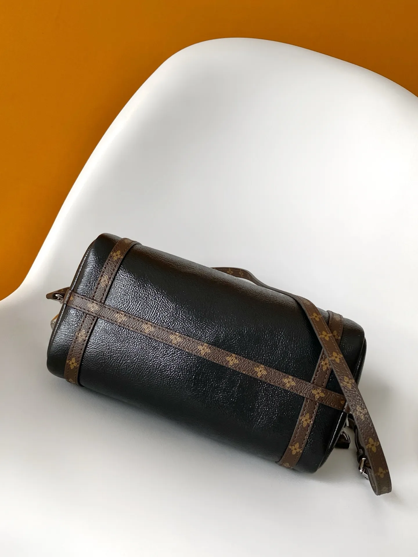 All Categories Official Website "Brand Women's Bags" Women's Bags 💙 LV 2026 New LV Crossbody Bag