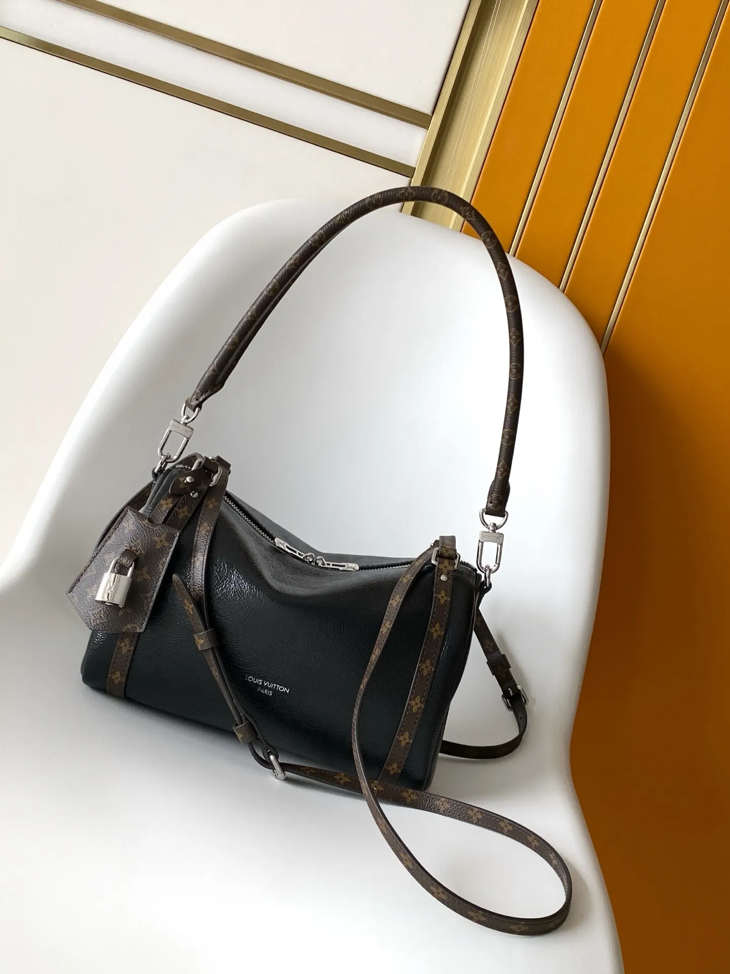 All Categories Official Website "Brand Women's Bags" Women's Bags 💙 LV 2026 New LV Crossbody Bag