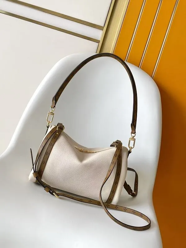 All Categories Official Website "Brand Women's Bags" Women's Bags 💙 LV 2026 New LV Crossbody Bag