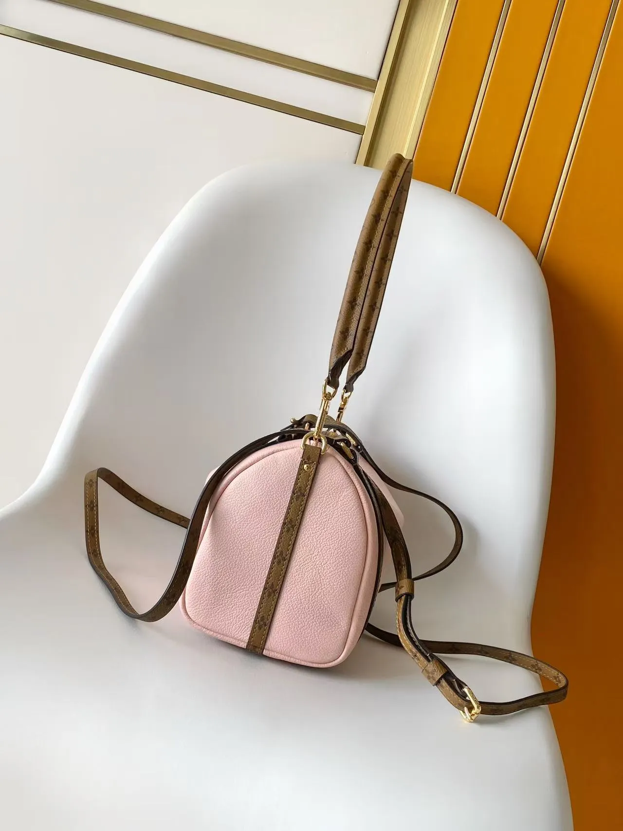 All Categories Official Website "Brand Women's Bags" Women's Bags 💙 LV 2026 New LV Crossbody Bag