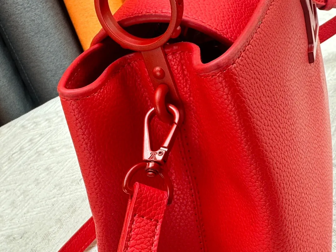 All Categories Official Website "Brand Women's Bags" Women's Bags 💙 LV 2024 New LV Crossbody Bag