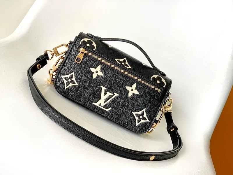 All Categories Official Website "Brand Women's Bags" Women's Bags 💙 LV 2026 New LV Crossbody Bag