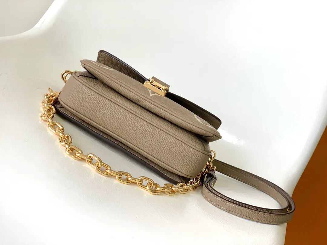 All Categories Official Website "Brand Women's Bags" Women's Bags 💙 LV 2026 New LV Crossbody Bag