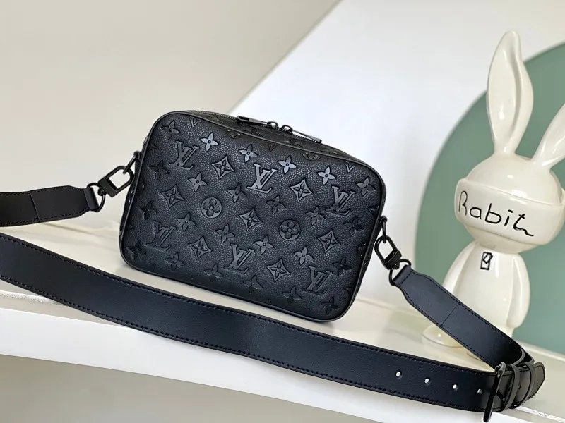 All Categories Official Website "Brand Women's Bags" Women's Bags 💙 LV 2026 New LV Crossbody Bag