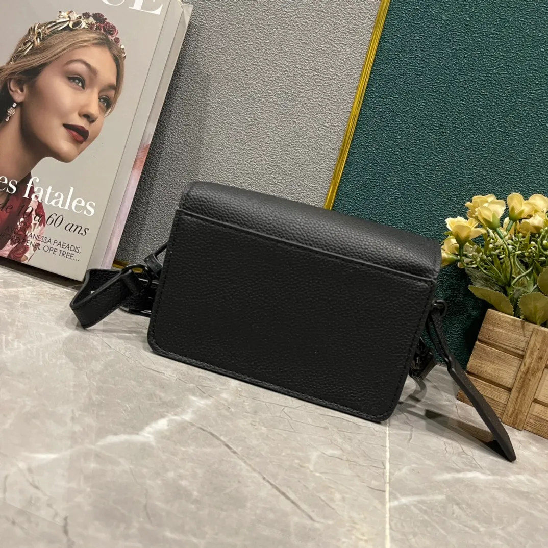 All Categories Official Website "Brand Women's Bags" Women's Bags 💙 LV 2023 New LV Crossbody Bag