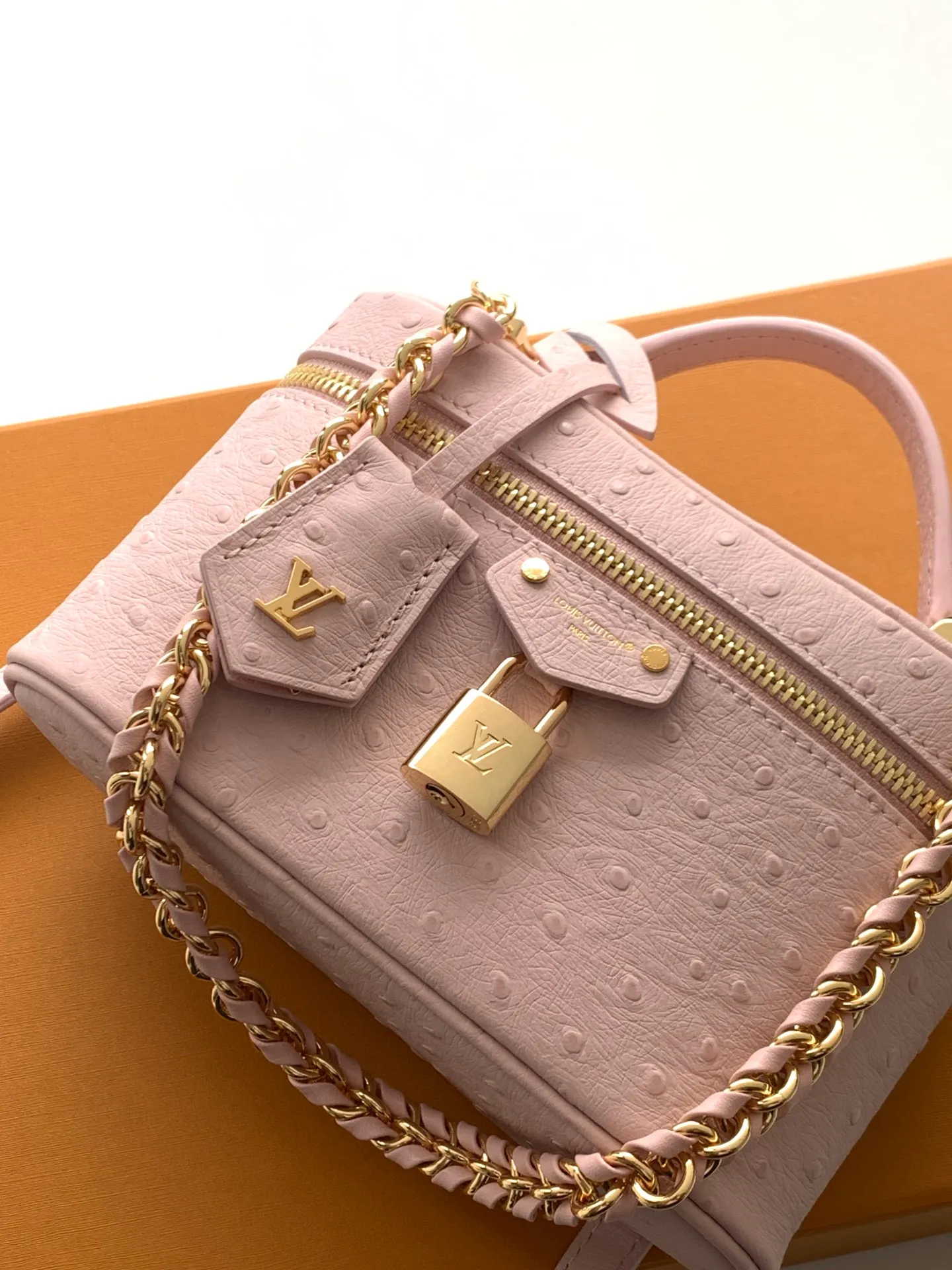 All Categories Official Website "Brand Women's Bags" Women's Bags 💙 LV 2026 New LV Crossbody Bag
