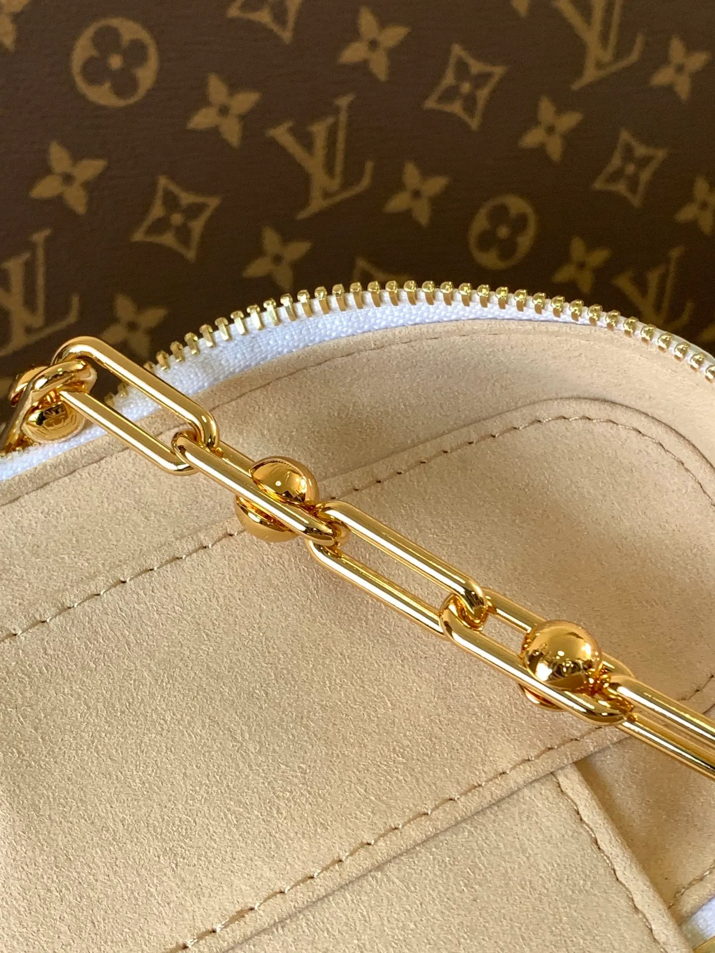 All Categories Official Website "Brand Women's Bags" Women's Bags 💙 LV 2026 New LV Crossbody Bag