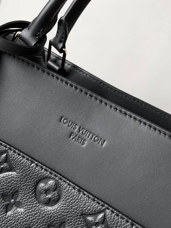 All categories Official website "Brand Women's Bags" Women's Bags 💙 LV 2026 new LV hand-held crossbody bag