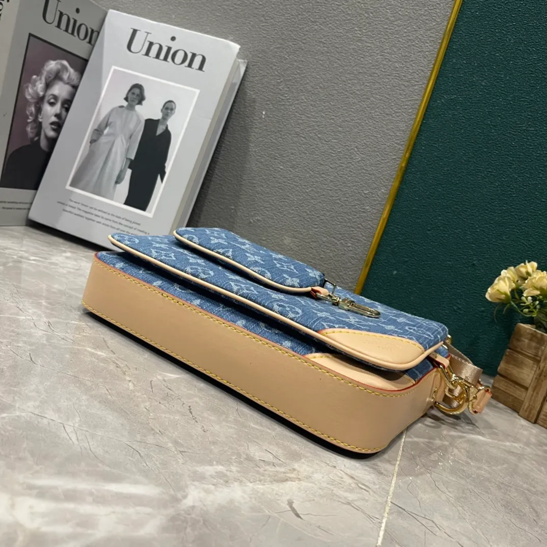 All Categories Official Website "Brand Women's Bags" Women's Bags 💙 LV 2024 New LV Denim Denim Crossbody Bag