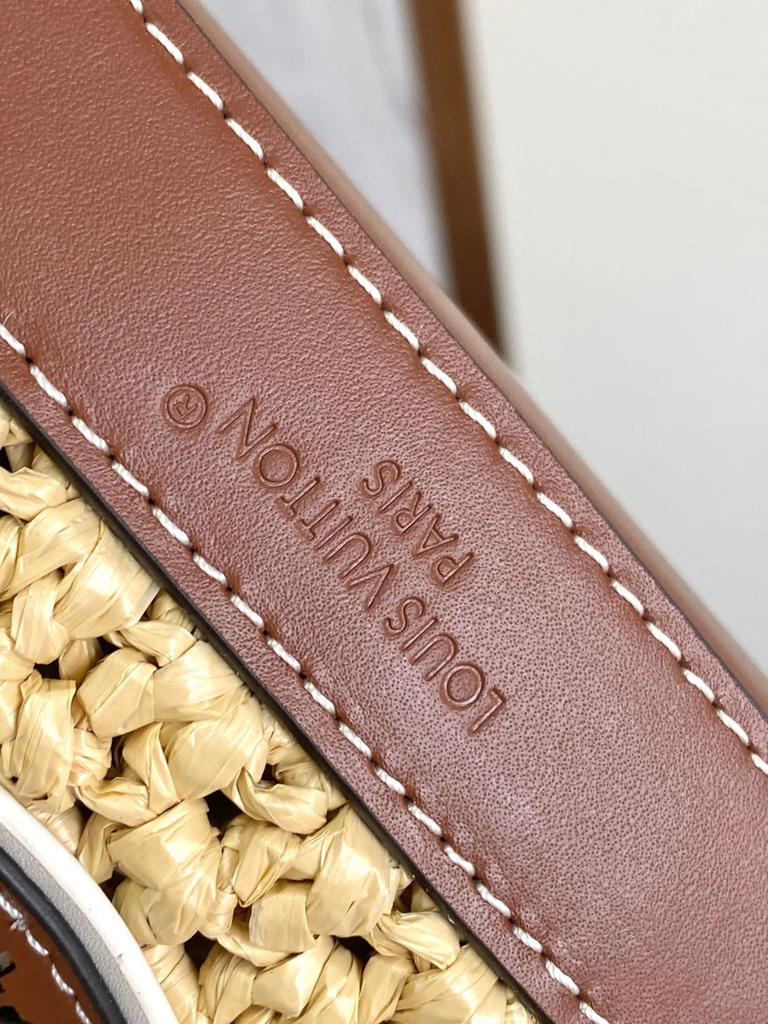 All Categories Official Website "Brand Women's Bags" Women's Bags 💙 LV 2025 New LV Crossbody Bag