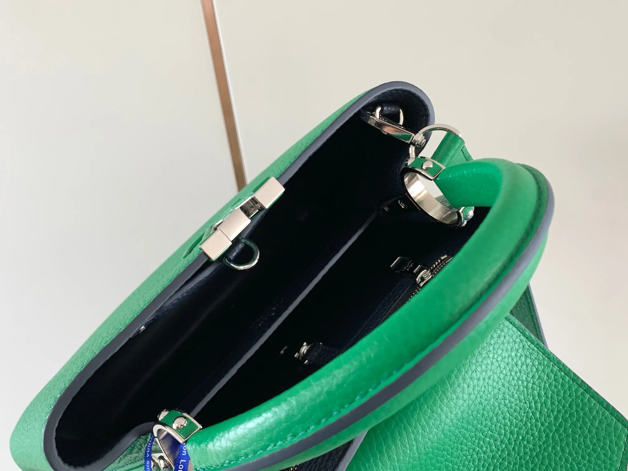 All categories 💚 Authentic bags 💚 LV 2024 official website new LV crossbody bag