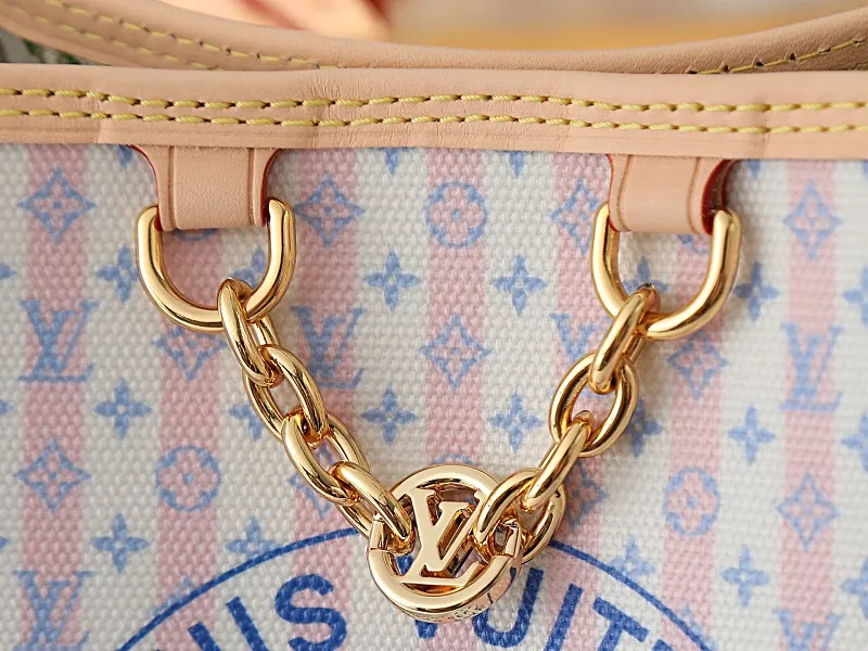 All Categories Official Website "Brand Women's Bags" Women's Bags 💙 LV LV 2026 New Crossbody Shoulder Bag
