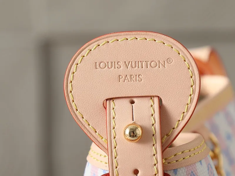 All Categories Official Website "Brand Women's Bags" Women's Bags 💙 LV LV 2026 New Crossbody Shoulder Bag