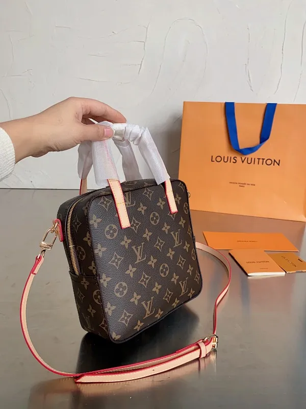 All categories Official website "Three-piece bag set" Three-piece set💖 LV 2023 new LV bag three-piece set wholesale