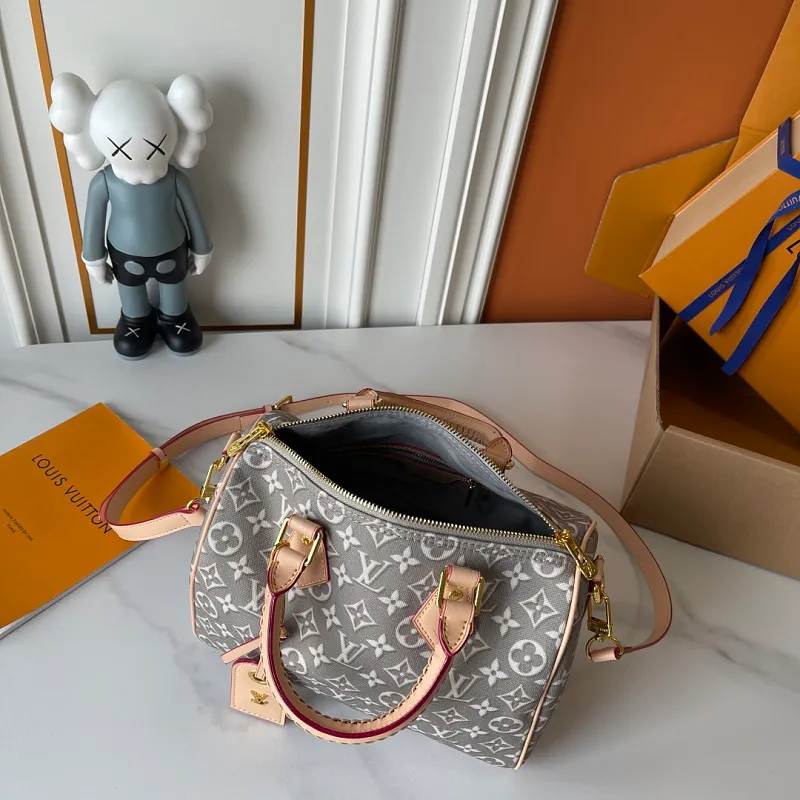 All Categories Official Website "Brand Women's Bags" Women's Bags 💙 LV 2026 Luxury LV Handbag