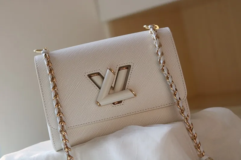 All Categories Official Website "Brand Women's Bags" Women's Bags 💙 LV 2023 New LV Crossbody Bag