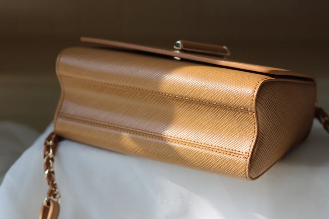 All Categories Official Website "Brand Women's Bags" Women's Bags 💙 LV 2023 New LV Crossbody Bag