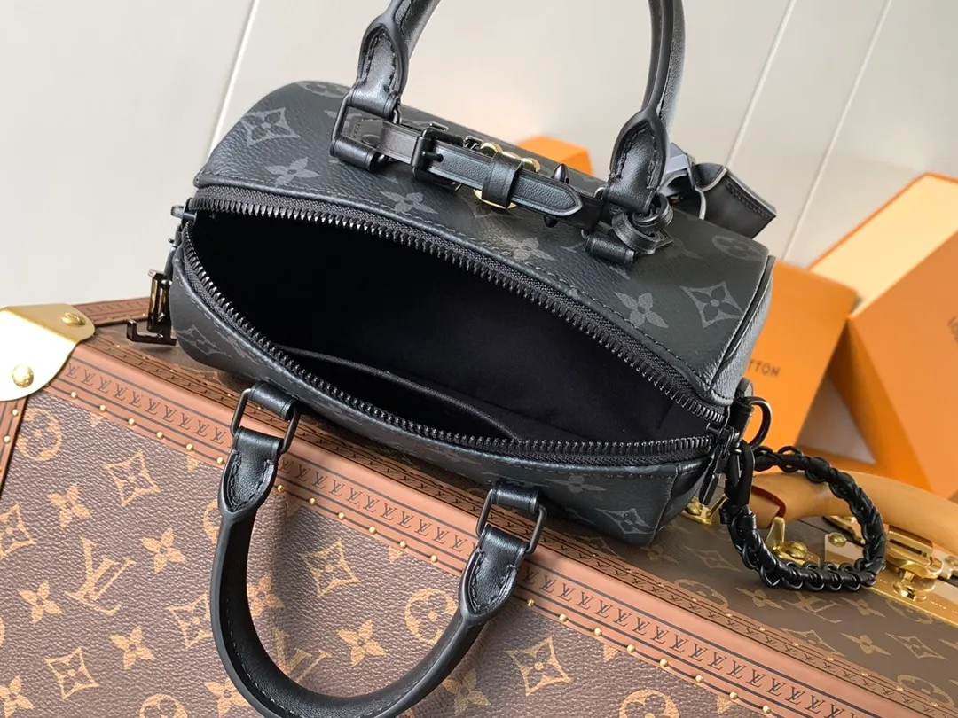 All Categories Official Website "Brand Women's Bags" Women's Bags 💙 LV 2025 New LV Crossbody Bag