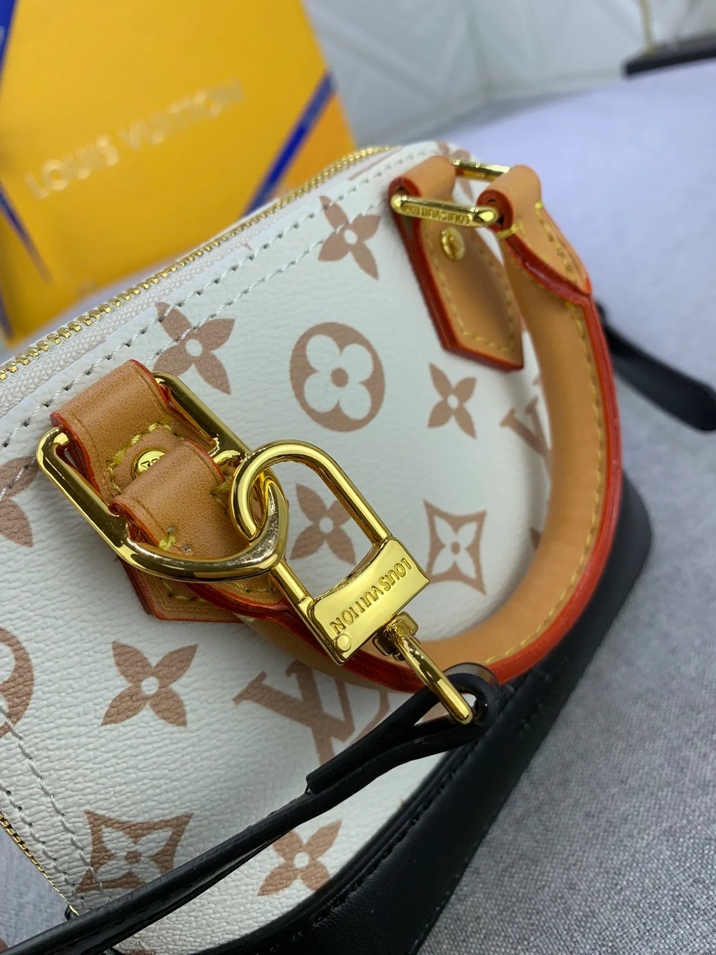 All Categories Official Website "Brand Women's Bags" Women's Bags 💙 LV 2024 New LV Crossbody Bag