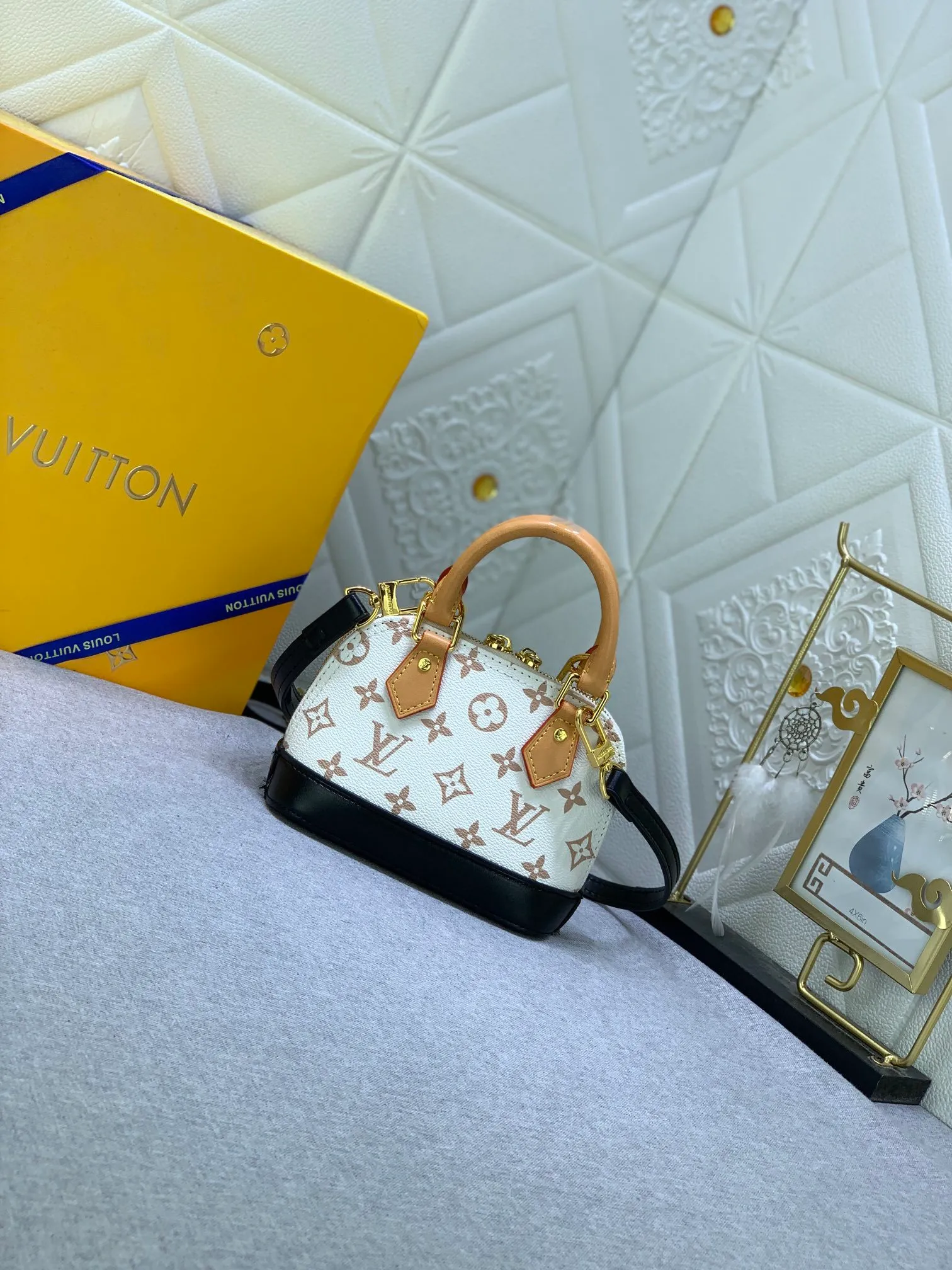 All Categories Official Website "Brand Women's Bags" Women's Bags 💙 LV 2024 New LV Crossbody Bag