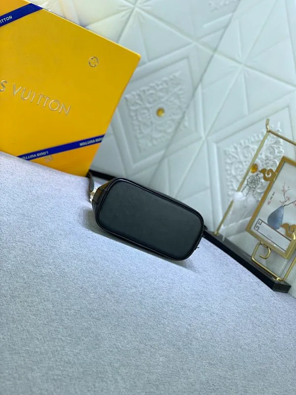 All Categories Official Website "Brand Women's Bags" Women's Bags 💙 LV 2024 New LV Crossbody Bag
