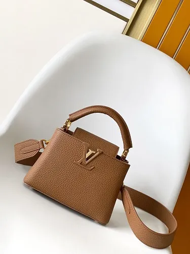 All Categories Official Website "Brand Women's Bags" Women's Bags 💙 LV 2026 Official Website New LV Crossbody Bag