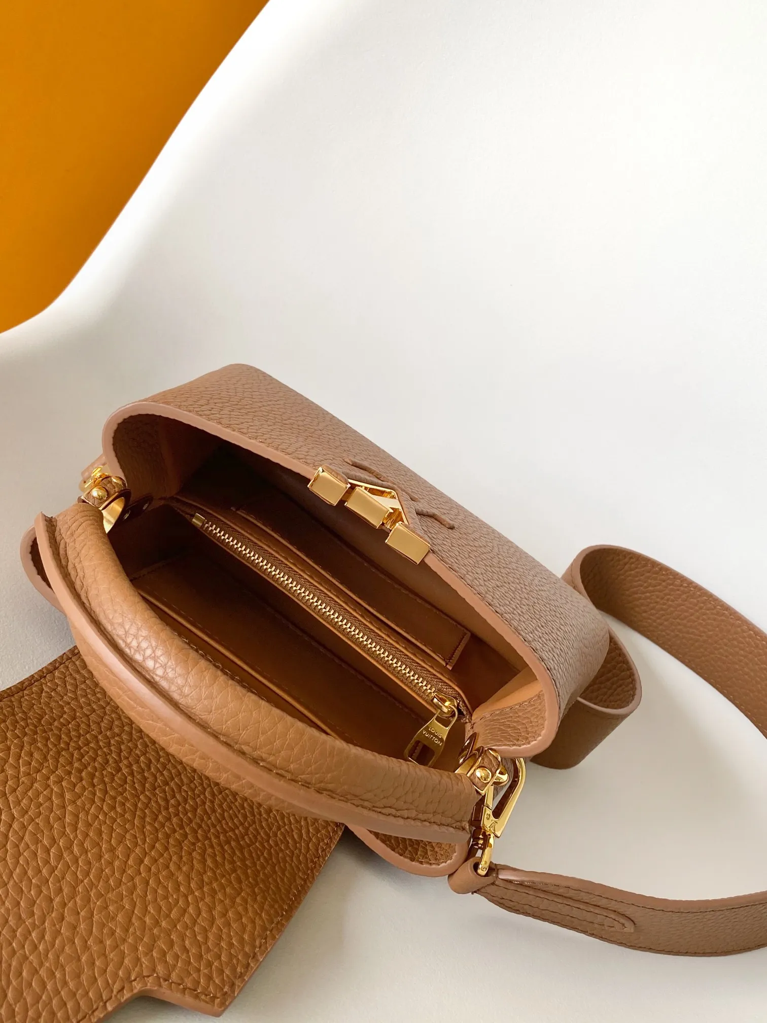 All Categories Official Website "Brand Women's Bags" Women's Bags 💙 LV 2026 Official Website New LV Crossbody Bag