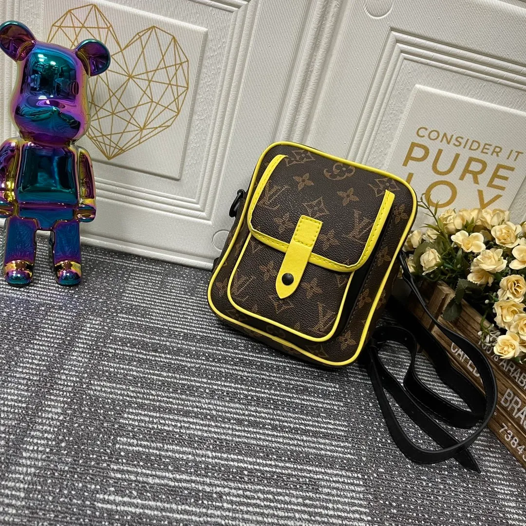 All categories Official website "Brand Women's Bags" Women's Bags 💙 LV Christopher mini handbag is made of iconic Monogram Macassar material and matte metal parts, with adjustable shoulder straps, and a dynamic atmosphere bursts out. It also features spacious compartments and front pockets, providing a modern way to carry your daily essentials. Dimensions: 15.0 x