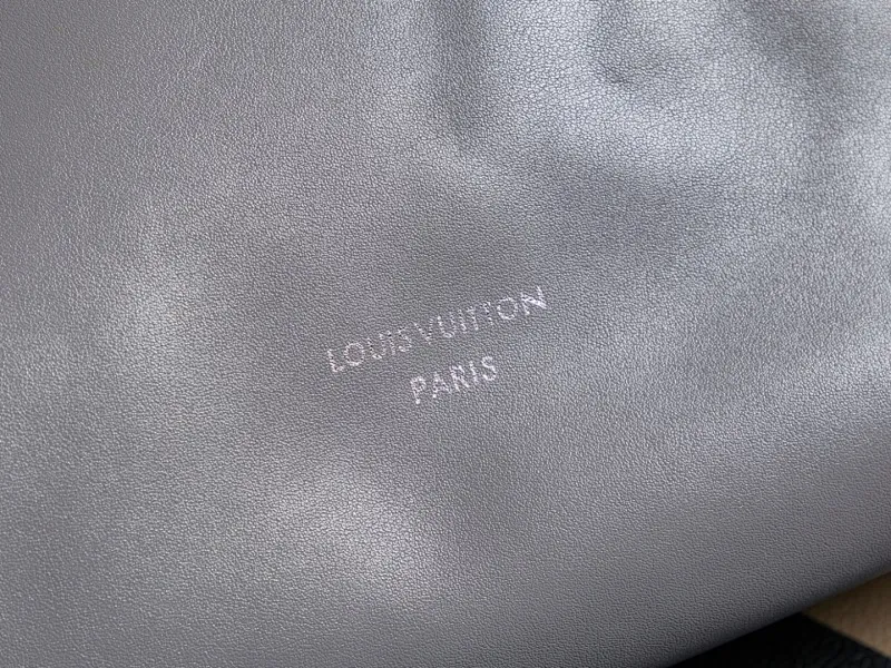 All Categories Official Website "Brand Women's Bags" Women's Bags 💙 LV 2024 New LV Crossbody Bag