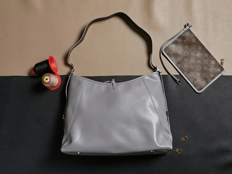 All Categories Official Website "Brand Women's Bags" Women's Bags 💙 LV 2024 New LV Crossbody Bag