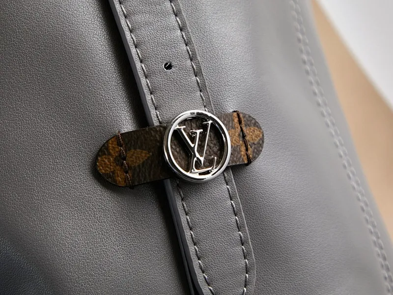 All Categories Official Website "Brand Women's Bags" Women's Bags 💙 LV 2024 New LV Crossbody Bag