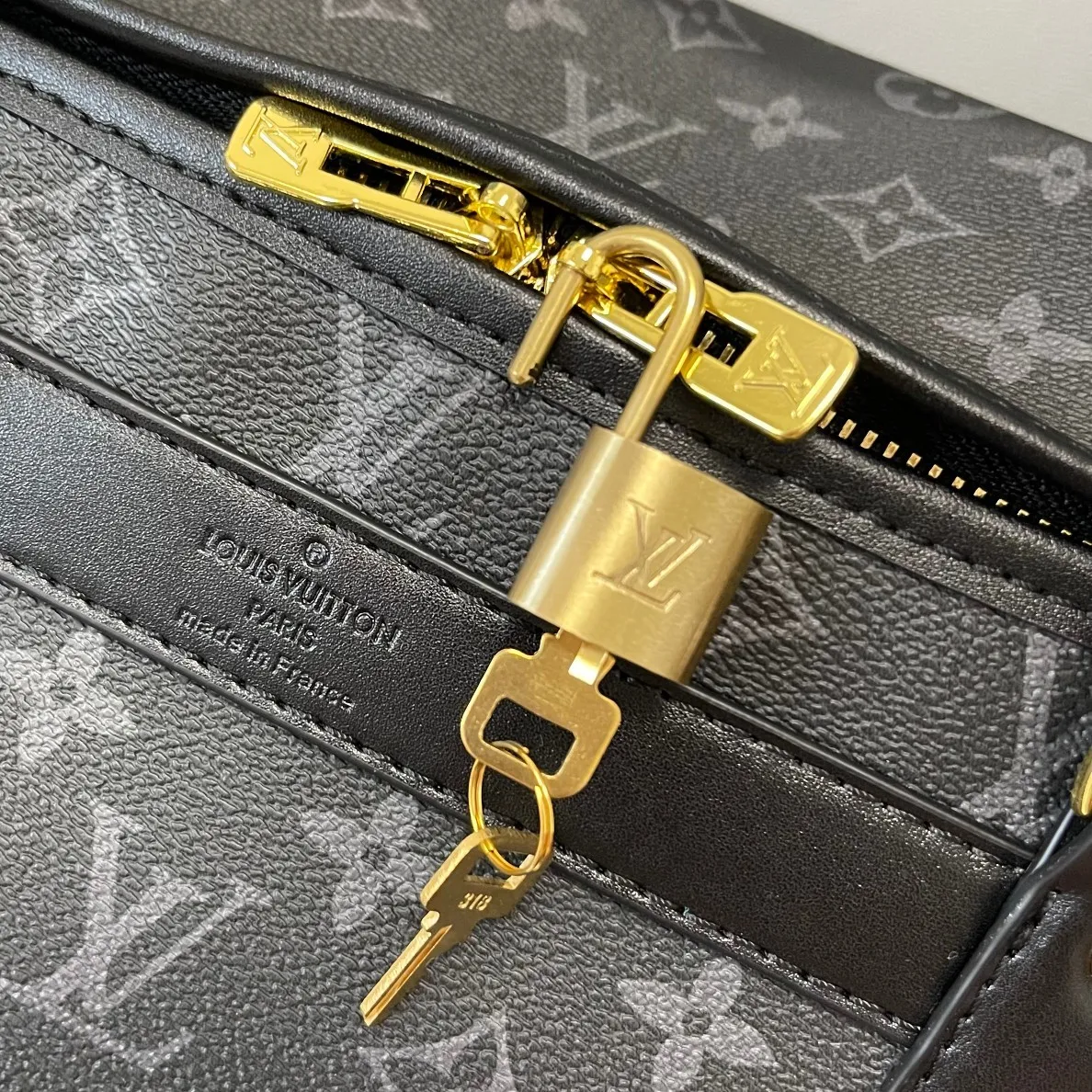 All Categories Official Website "Brand Women's Bags" Women's Bags 💙 LV 2024 New LV Pet Box