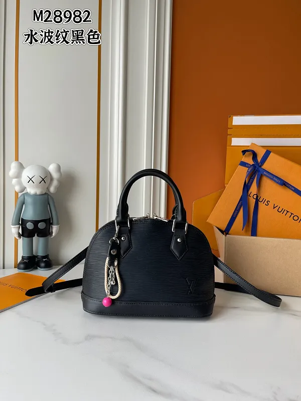 All Categories Official Website "Brand Women's Bags" Women's Bags 💙 LV LV 2026 New Crossbody Shoulder Bag