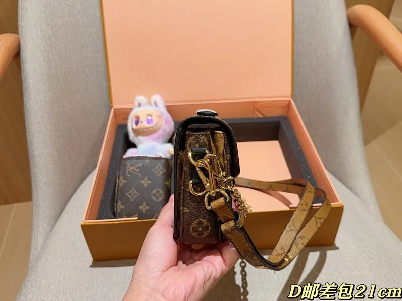 All Categories Official Website "Brand Women's Bags" Women's Bags 💙 LV 2025 New LV Set Box Small Postman Bag