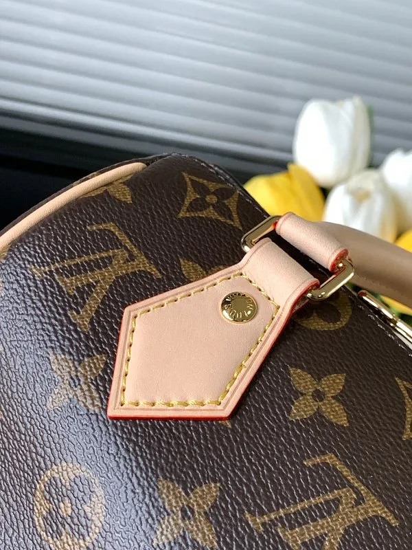 All Categories Official Website "Brand Women's Bags" Women's Bags 💙 LV 2026 Official Website New LV Crossbody Bag