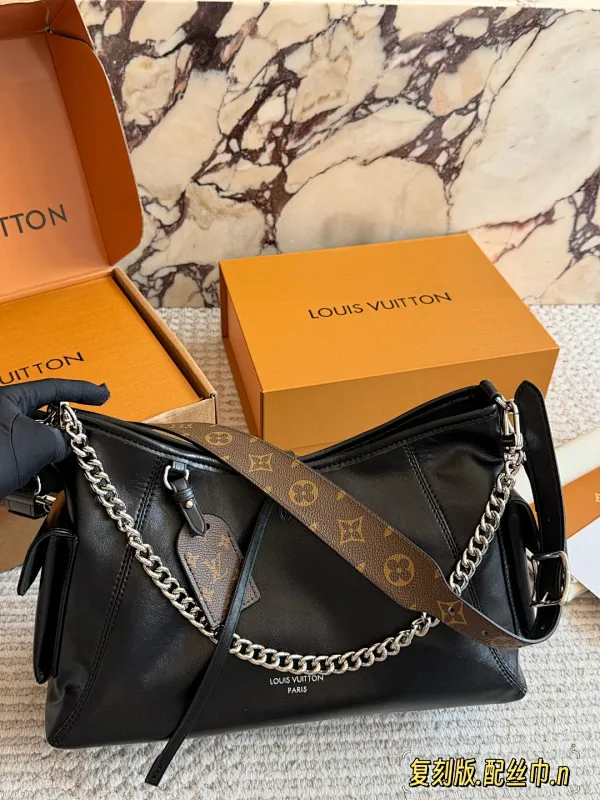 All Categories Official Website "Brand Women's Bags" Women's Bags 💙 LV 2026 New LV Sheepskin Crossbody Bag