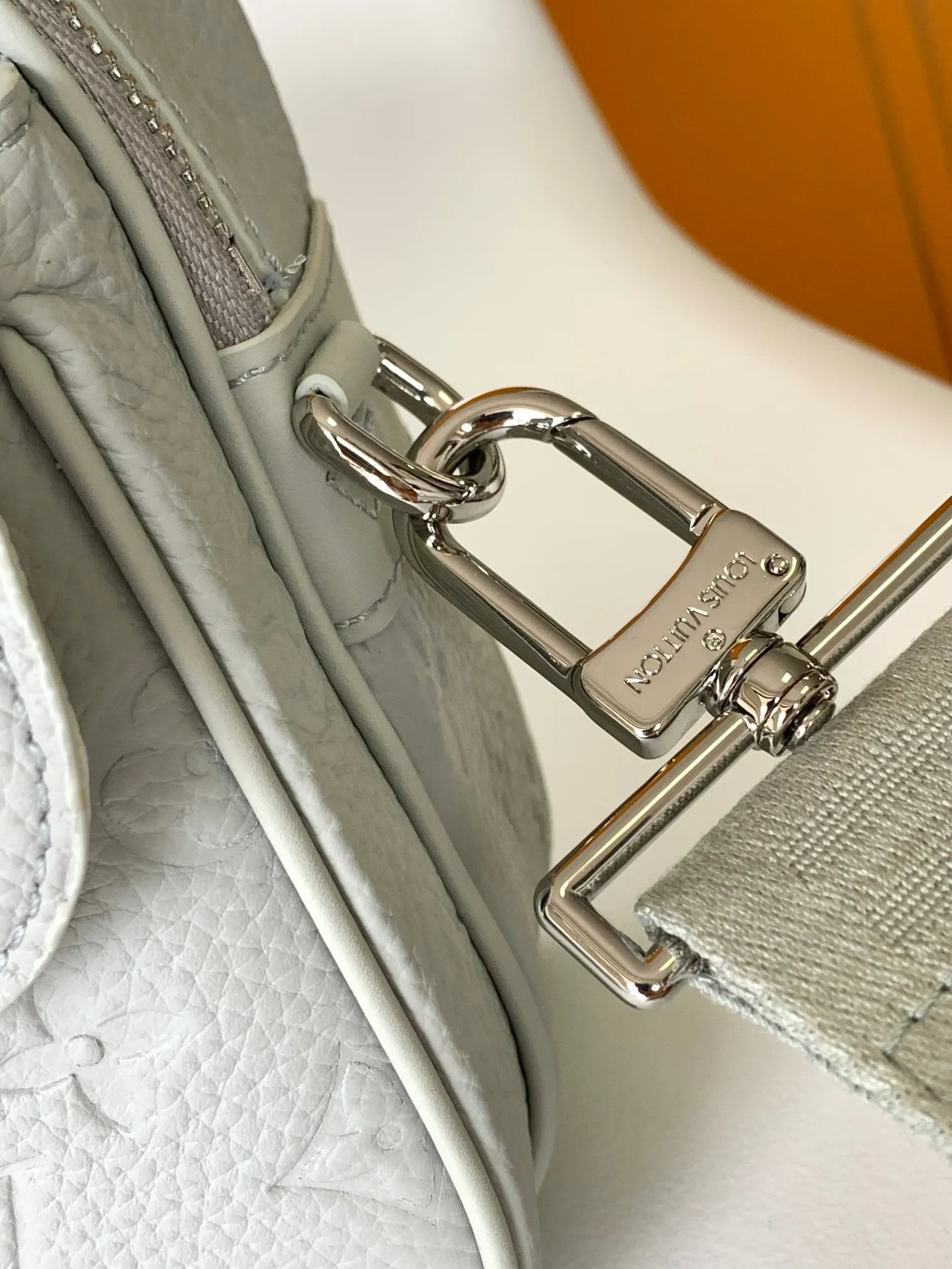 All Categories Official Website "Brand Women's Bags" Women's Bags 💙 LV 2026 New LV Crossbody Bag