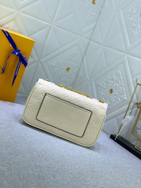 All Categories Official Website "Brand Women's Bags" Women's Bags 💙 LV Upgraded Original This Marceau chain bag is made of Monogram Empreinte embossed leather, with a plain leather flap and soft leather lining. Signature S-lock clasp and chain add to the elegance, and there's room for a large wallet and iPhone