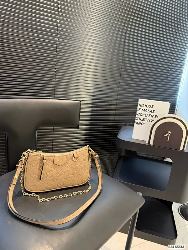 All Categories Official Website "Brand Women's Bags" Women's Bags 💙 LV 2025 New LV Crossbody Bag
